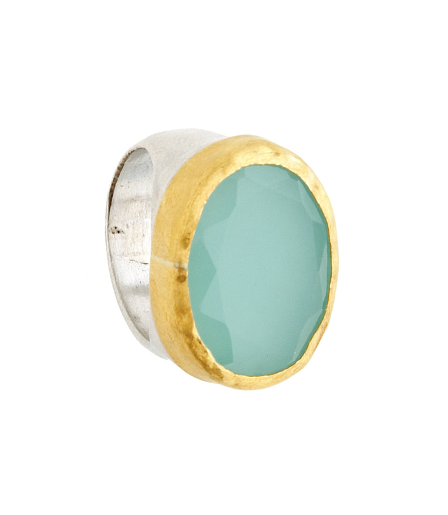 OVAL CHALCEDONY STONE RING