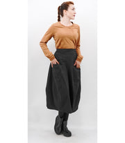 BLACK SKIRT