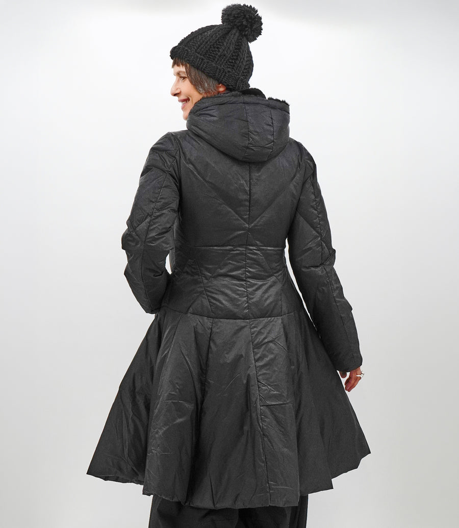 BLACK LONG PUFFY COAT