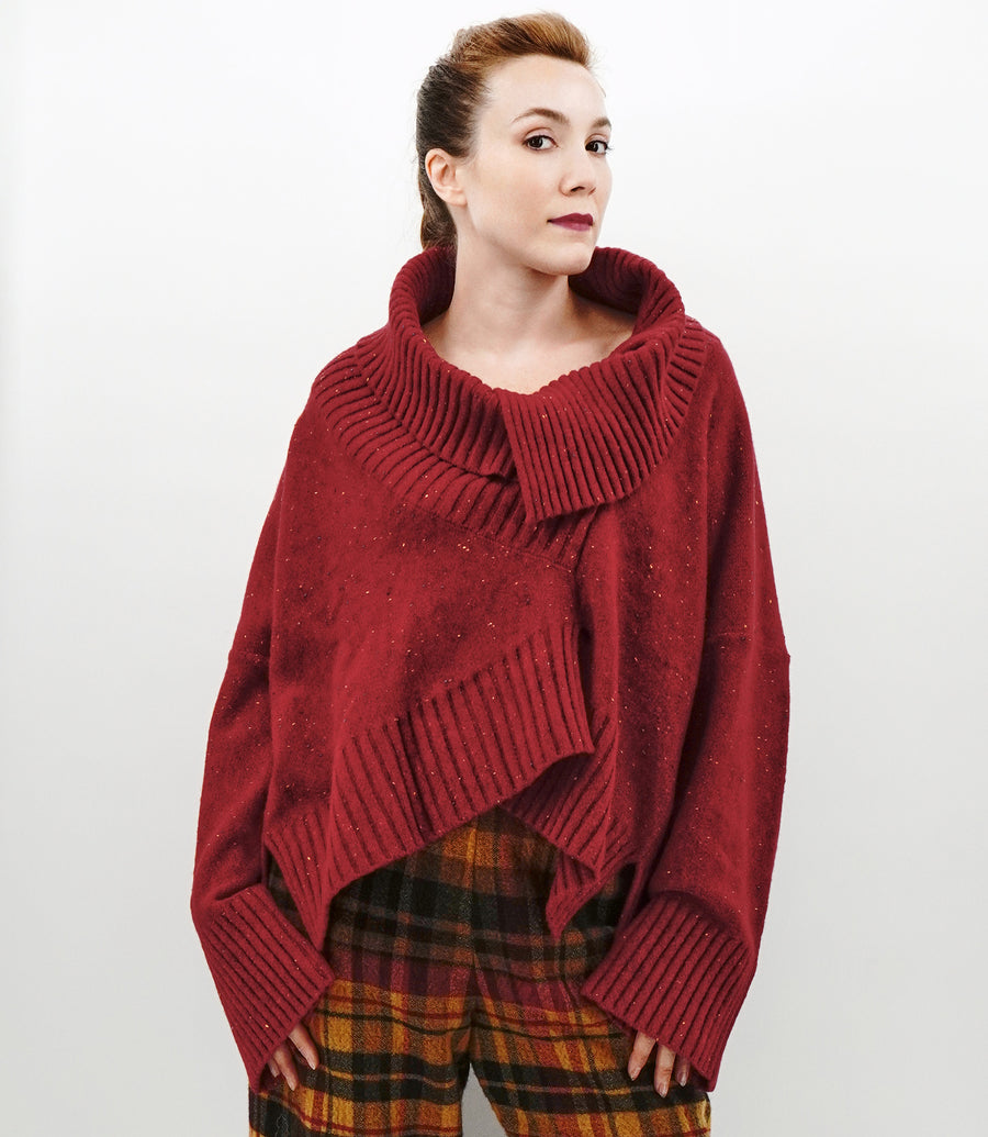 LAVA DRAPE SWEATER