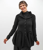 BLACK LONG SWEATER