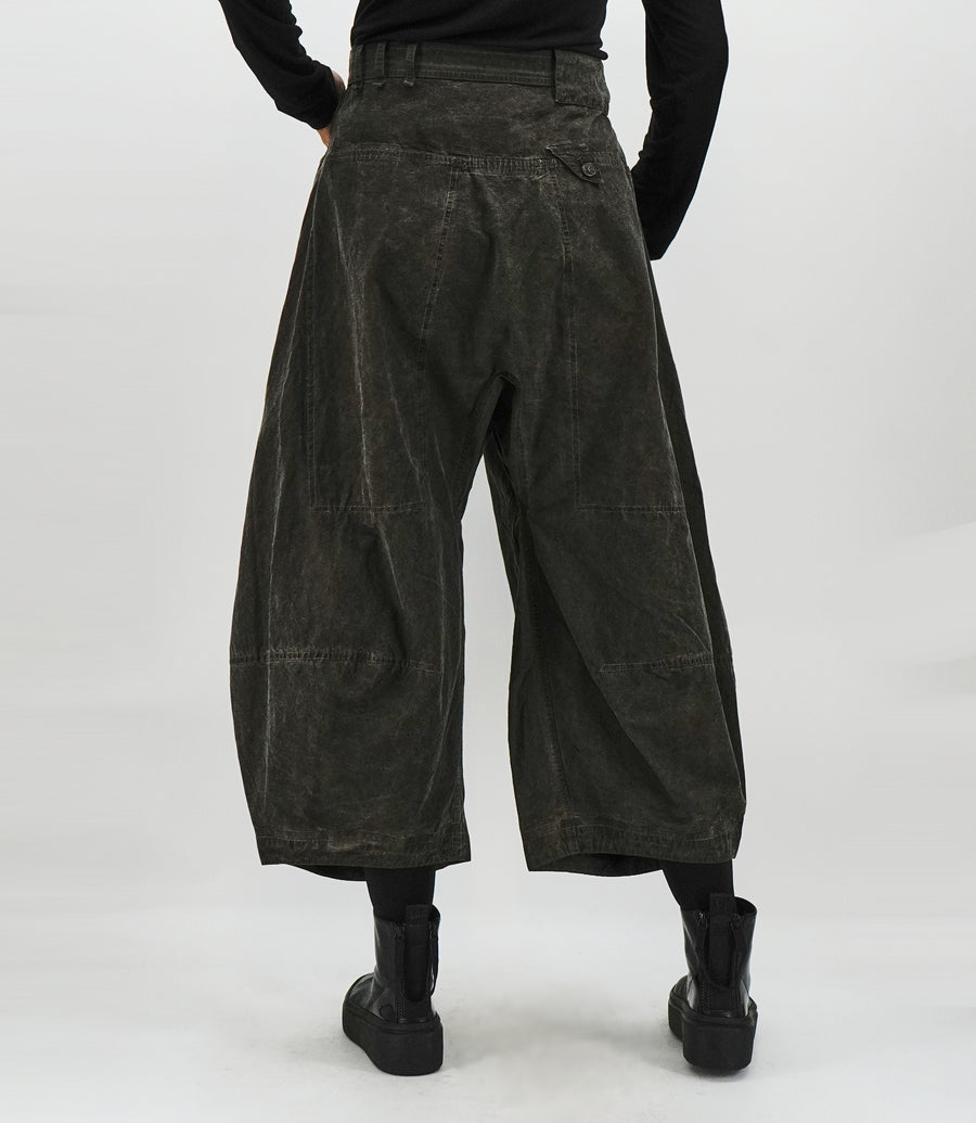 JAHINA PANT