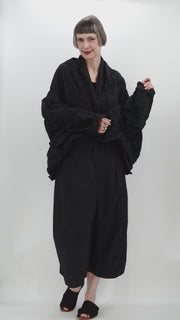 MOYURU TSURUGA SHRUG