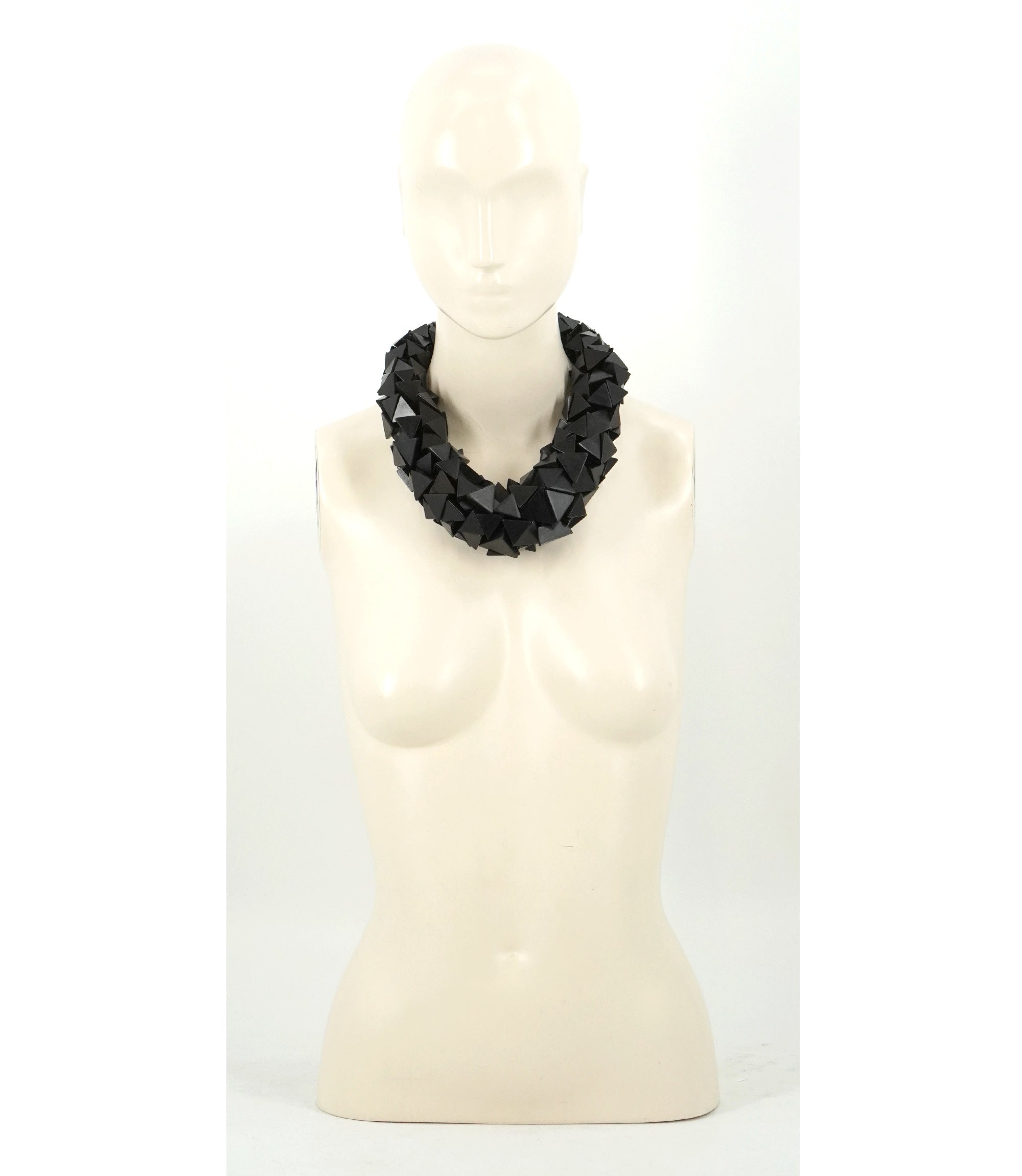 PYRAMID SHAPED BEAD NECKLACE